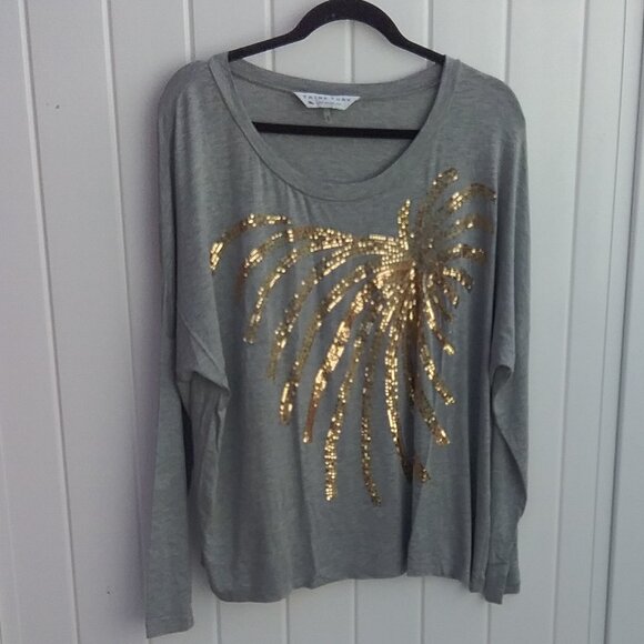 Trina Turk LA Women's Top Knit Gray Gold Sequin Palm Front Graphic Large - Picture 1 of 5